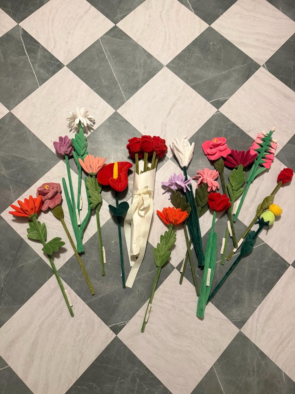 CJ Henry Flower Market Flowers – 25 Total
